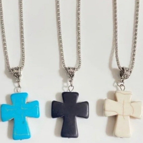 Ivory Cross Necklace Semiprecious Stone on Silver Chain w2 1/2 inch extender - Picture 2 of 11